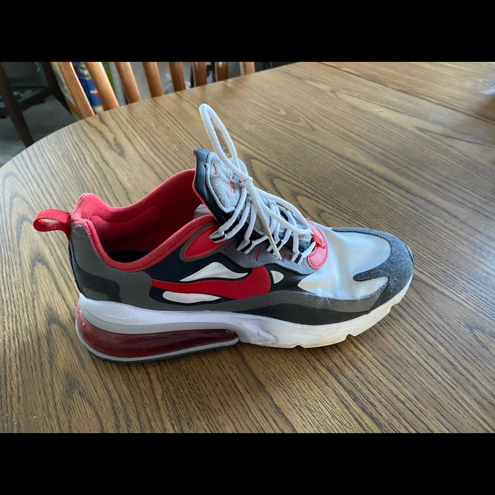 Nike Vapor Max 270 React “University Red” - image 3